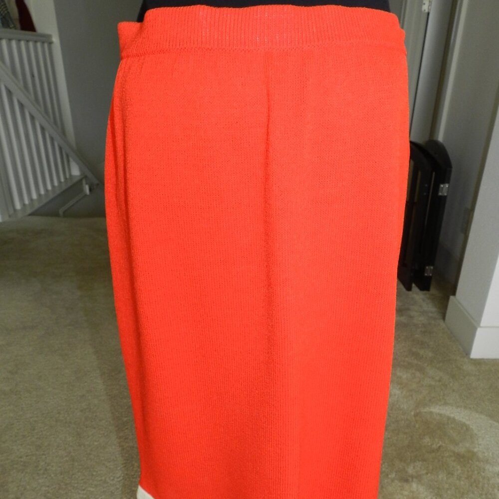 ST. John Collection BY Marie Gray Santana Knit Skirt Size 10